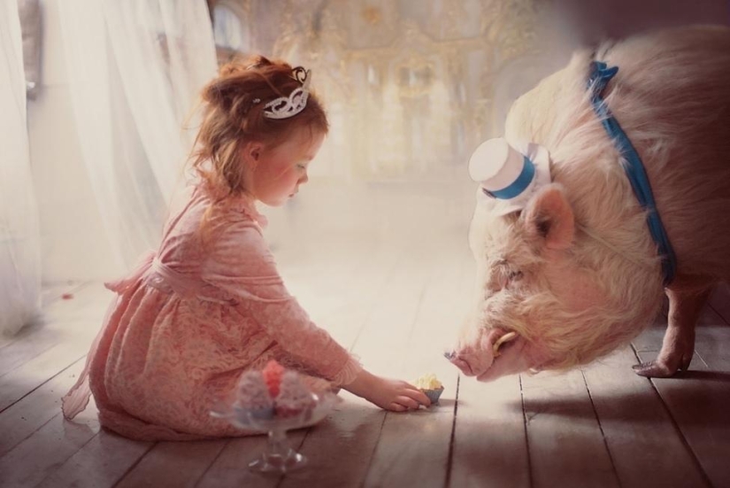 Touching children&#39;s portraits