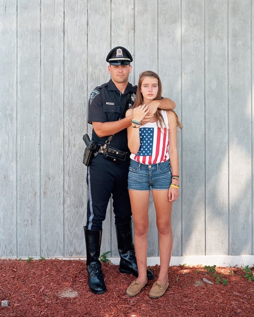 Touching Strangers: Strangers hug each other