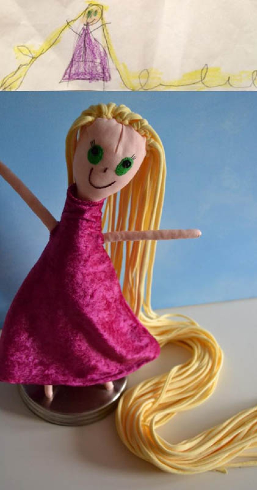 Toys created from children&#39;s drawings