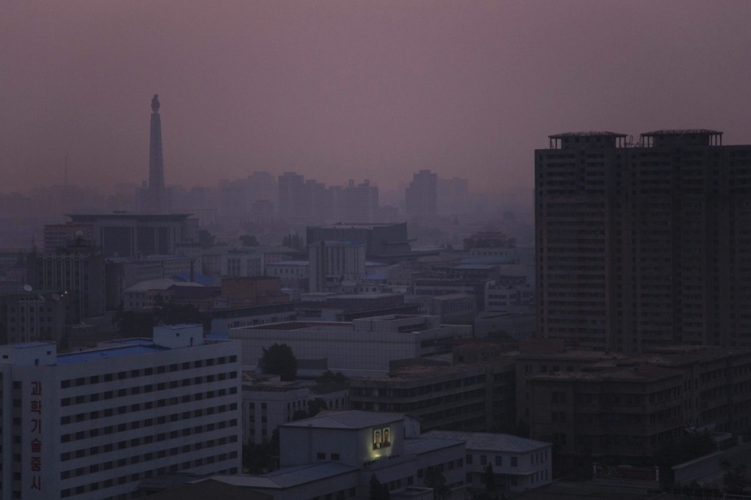 Traveling North Korea with David Guttenfelder