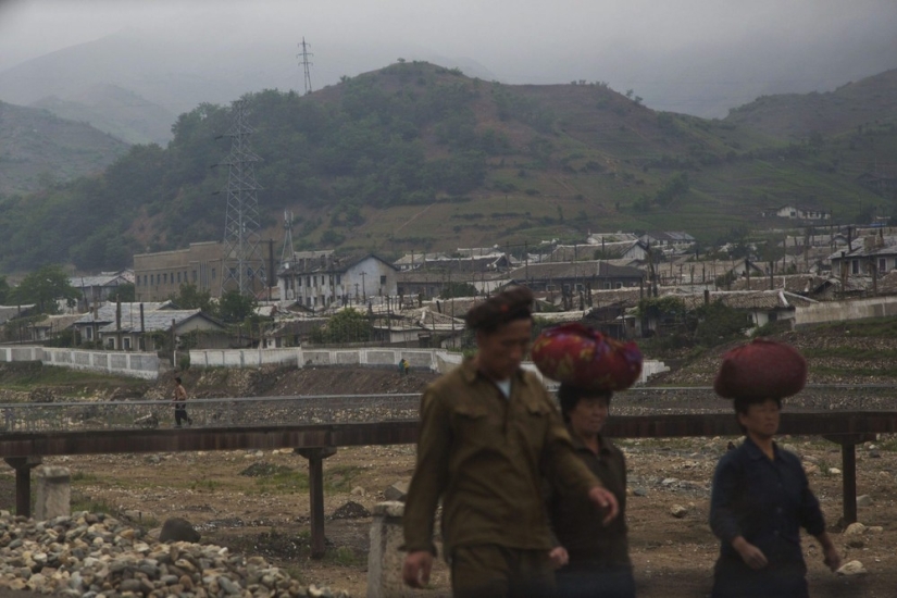 Traveling North Korea with David Guttenfelder