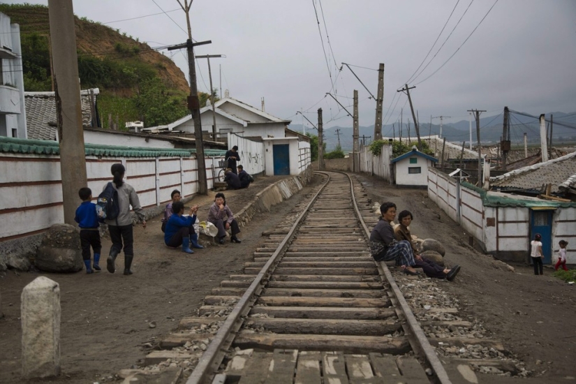 Traveling North Korea with David Guttenfelder