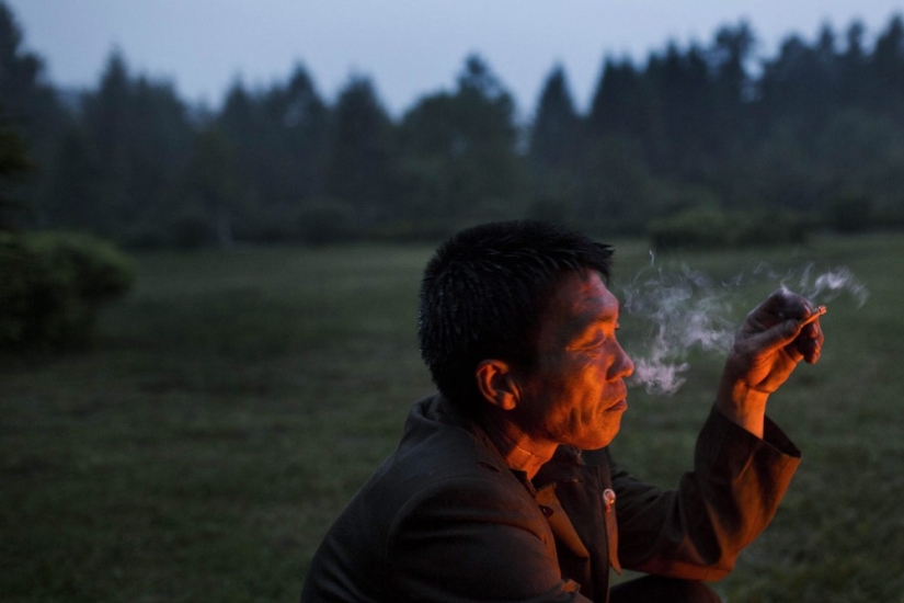 Traveling North Korea with David Guttenfelder