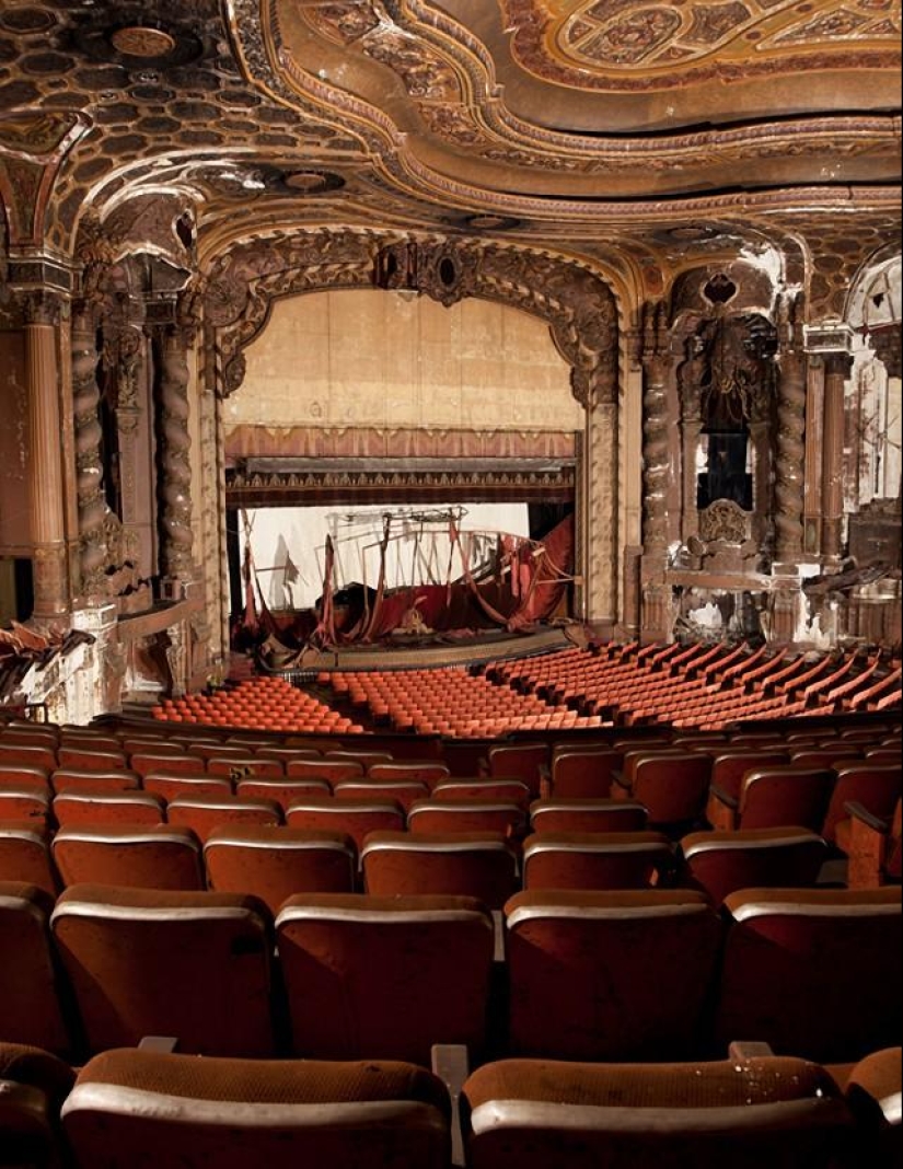 Tres de los cines abandonados más grandiosos de Nueva York Tres de los cines abandonados más grandiosos de Nueva York