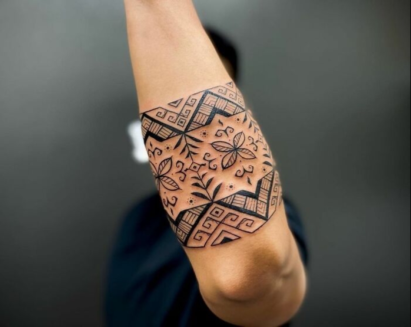 Tu guía de tatuajes tribales con 110 inspiraciones