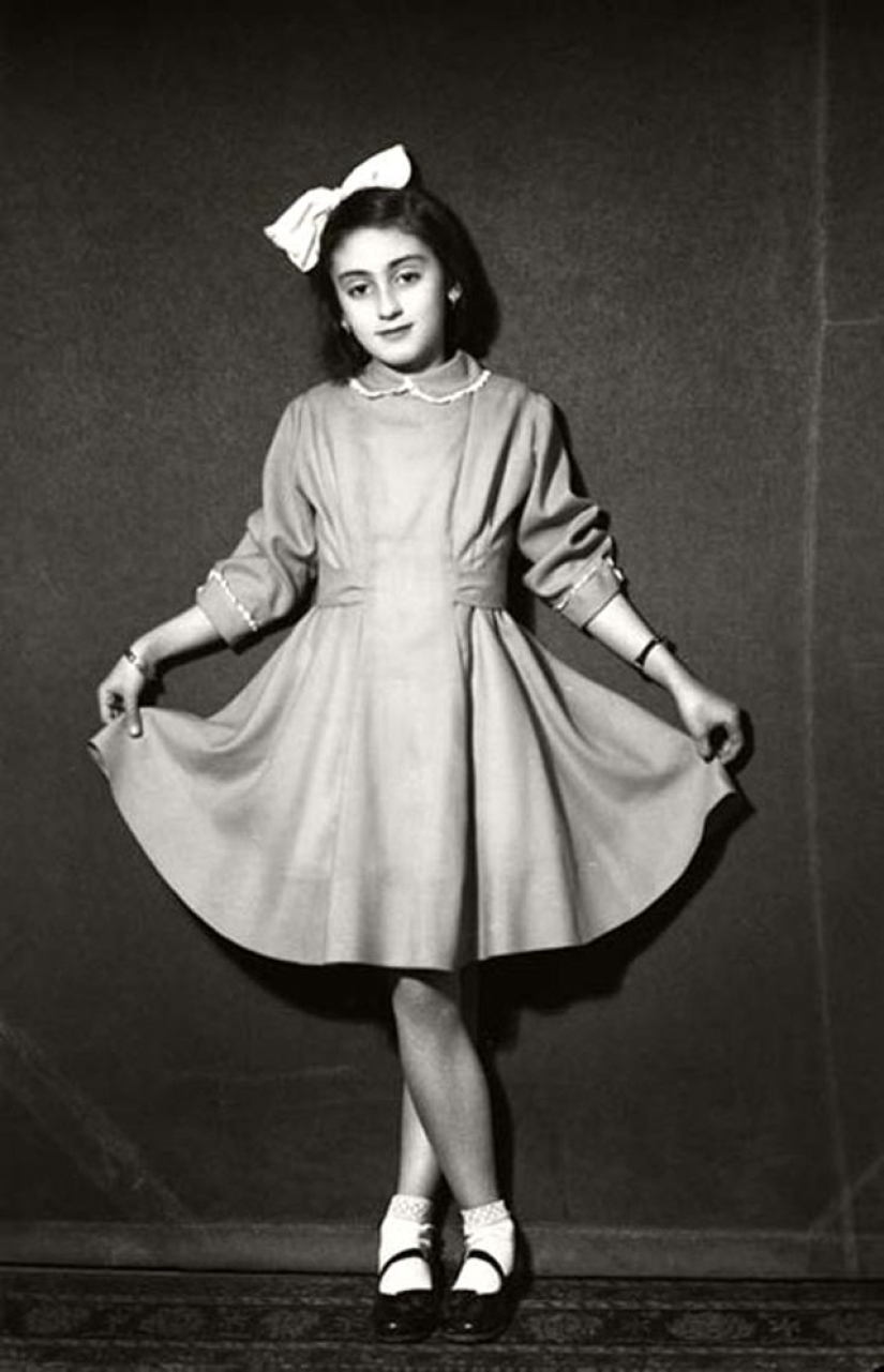 Turkey's first female photographer and her extravagant models