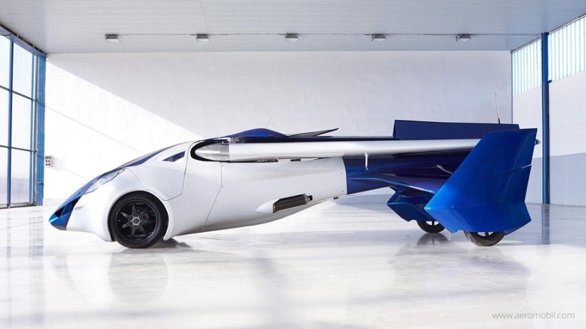 Turn the key and fly: AeroMobil 3.0 flying car