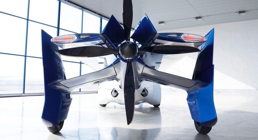 Turn the key and fly: AeroMobil 3.0 flying car