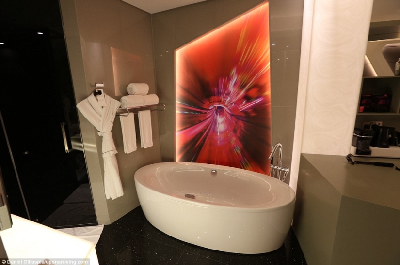 Un astuto bloguero de viajes ha reducido el costo de un viaje de lujo en 120 veces