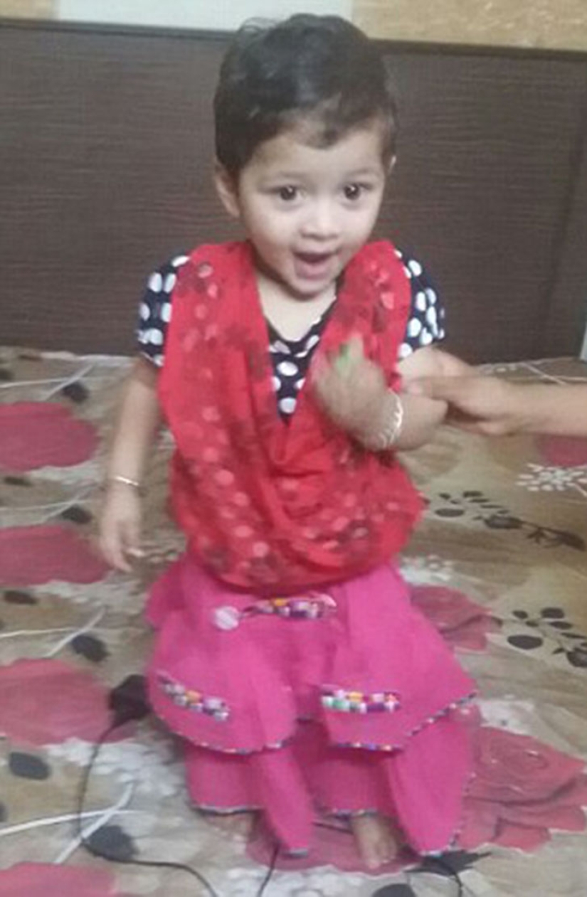 Un bebé de dos años de la India sufre pubertad prematura Un bebé de dos años de la India sufre pubertad prematura