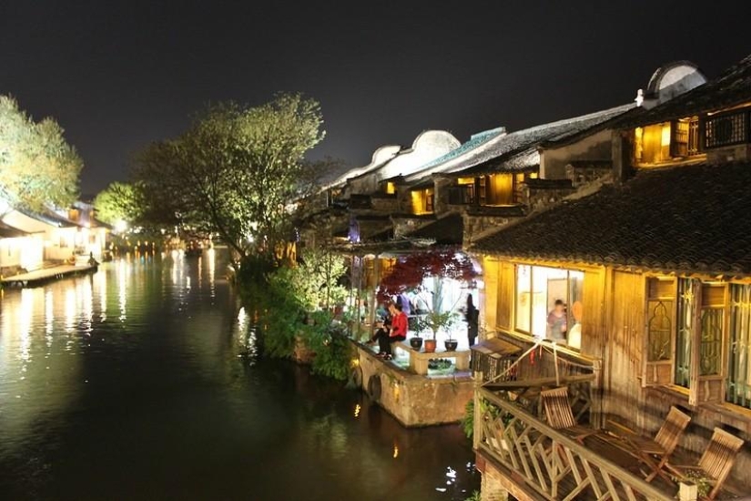 Un día en la "Venecia China" Un día en la "Venecia China"
