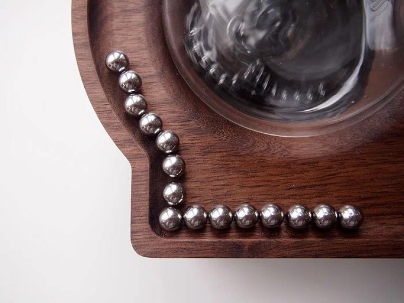 Un despertador que se despierta con café recién hecho es el sueño de millones Un despertador que se despierta con café recién hecho es el sueño de millones