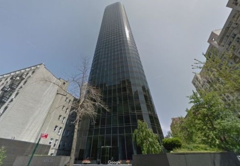 Un hombre que sobrevivió a una caída desde el piso 47 todavía no le teme a las alturas Un hombre que sobrevivió a una caída desde el piso 47 todavía no le teme a las alturas