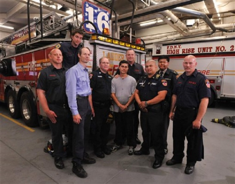 Un hombre que sobrevivió a una caída desde el piso 47 todavía no le teme a las alturas Un hombre que sobrevivió a una caída desde el piso 47 todavía no le teme a las alturas