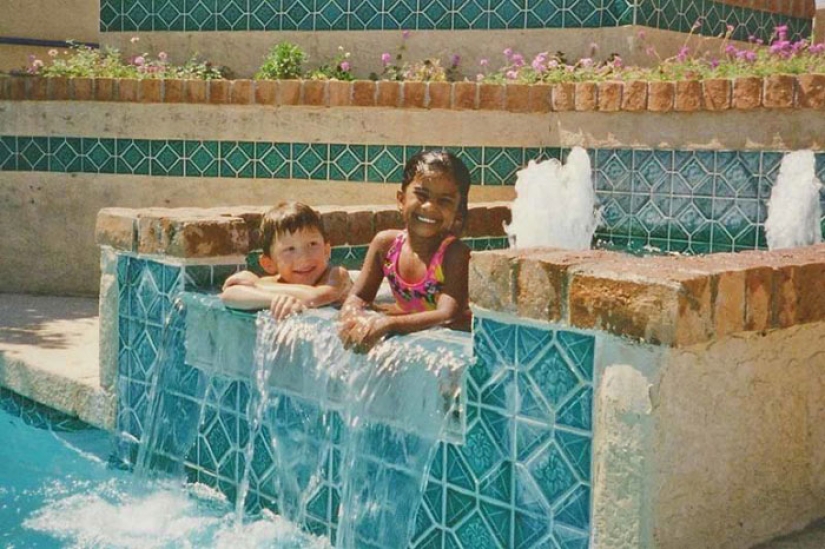 Un niño de 3 años prometió casarse con su novia y 20 años después lo hizo