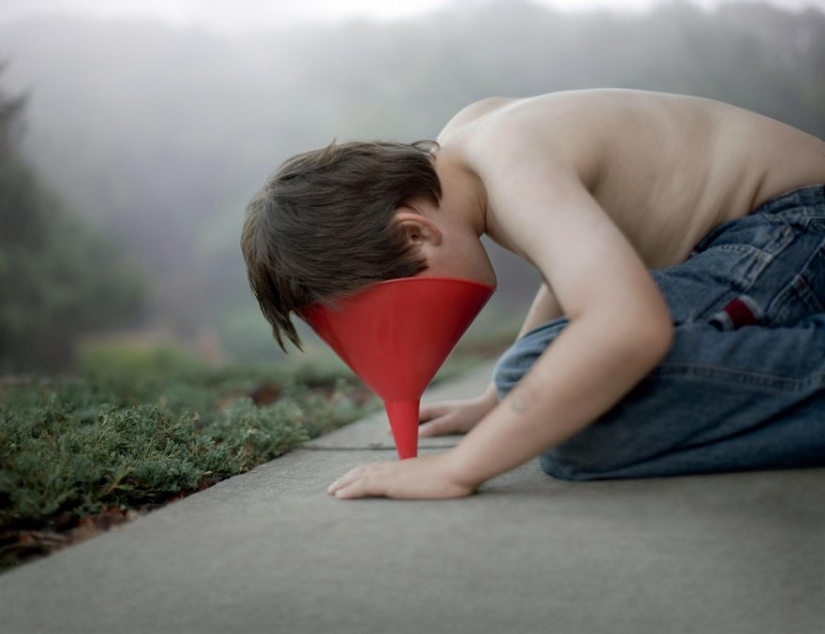 Un padre amoroso captura con reverencia los hábitos únicos de un hijo autista Un padre amoroso captura con reverencia los hábitos únicos de un hijo autista