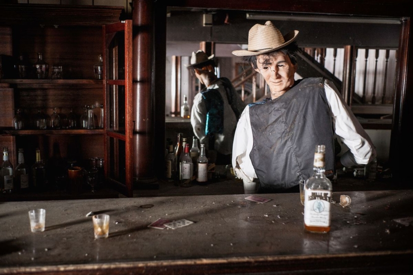 Un parque de diversiones abandonado en Japón es tan similar al "Mundo del Salvaje Oeste" que se vuelve incómodo Un parque de diversiones abandonado en Japón es tan similar al "Mundo del Salvaje Oeste" que se vuelve incómodo