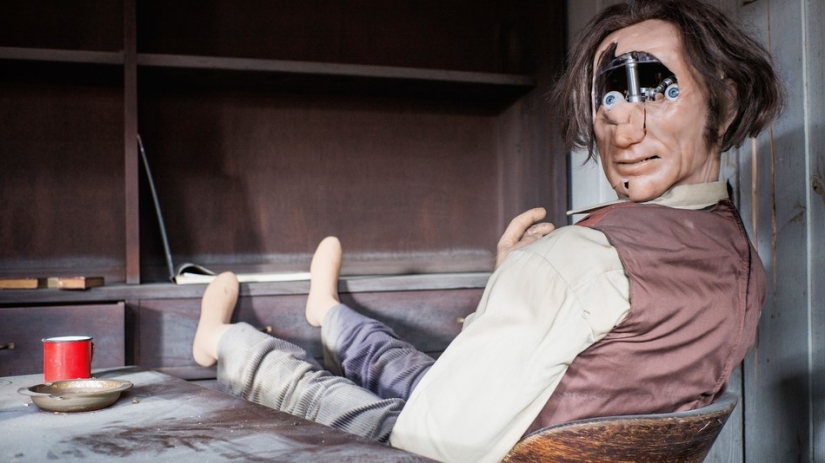 Un parque de diversiones abandonado en Japón es tan similar al "Mundo del Salvaje Oeste" que se vuelve incómodo Un parque de diversiones abandonado en Japón es tan similar al "Mundo del Salvaje Oeste" que se vuelve incómodo