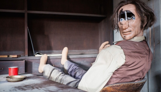 Un parque de diversiones abandonado en Japón es tan similar al "Mundo del Salvaje Oeste" que se vuelve incómodo Un parque de diversiones abandonado en Japón es tan similar al "Mundo del Salvaje Oeste" que se vuelve incómodo