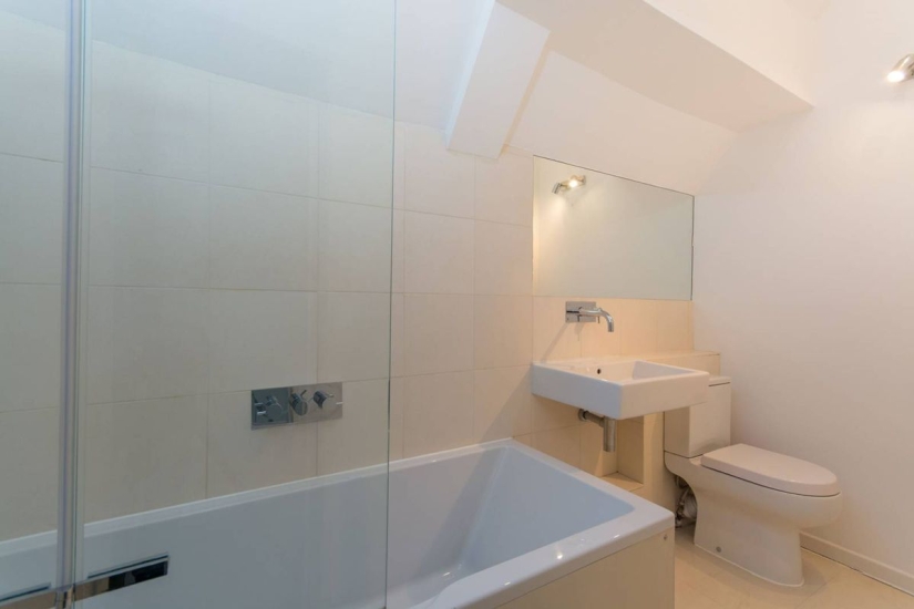 Una casa de 3 metros de ancho y valorada en 1,2 millones de dólares en Londres