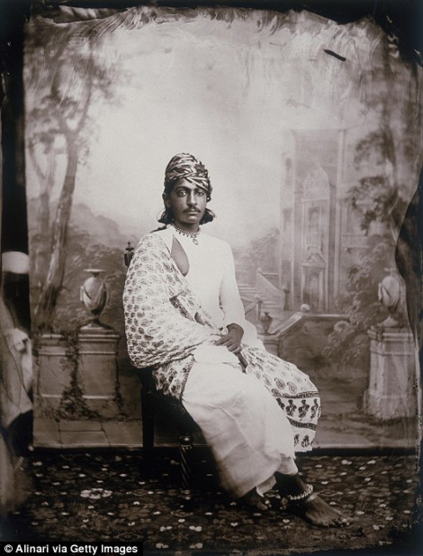 Una colección de fotografías del harén del maharajá indio que ha permanecido intacto durante más de un siglo Una colección de fotografías del harén del maharajá indio que ha permanecido intacto durante más de un siglo