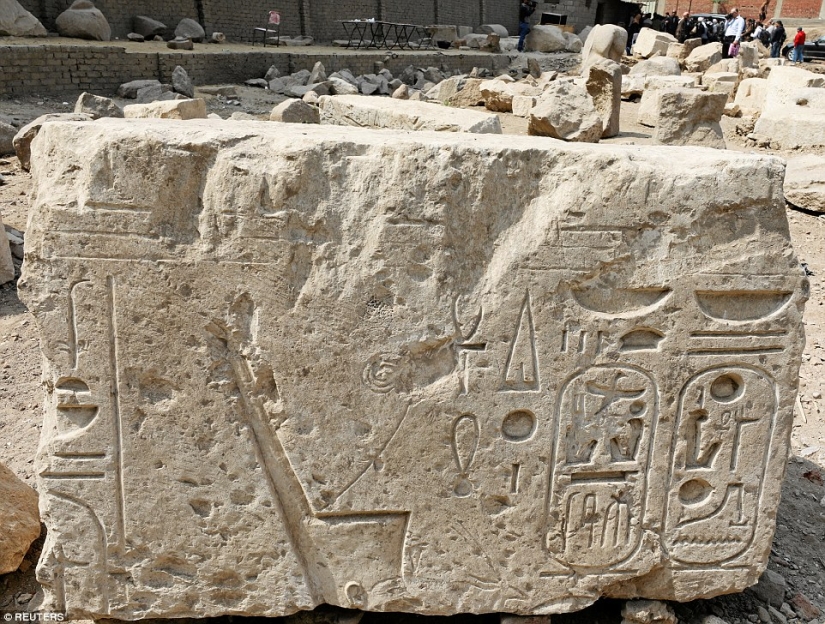 Una estatua de 3.000 años de antigüedad del faraón Ramsés II ha sido encontrada en El Cairo