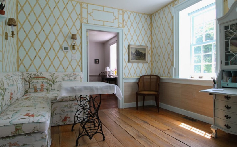 Una pareja reconstruyó la casa al estilo romántico de Jane Austen