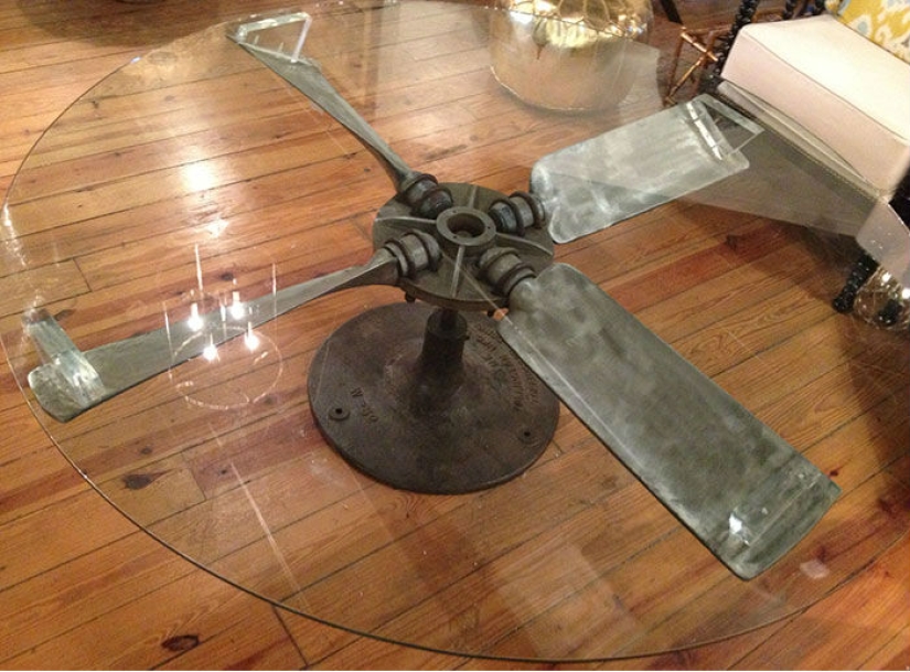 Under the wing of an airplane: fantastic furniture made from old airplane parts Under the wing of an airplane: fantastic furniture made from old airplane parts
