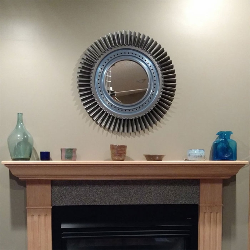 Under the wing of an airplane: fantastic furniture made from old airplane parts Under the wing of an airplane: fantastic furniture made from old airplane parts