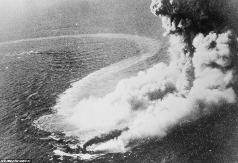 Underwater graveyard of ships Underwater graveyard of ships