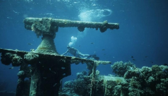 Underwater graveyard of ships