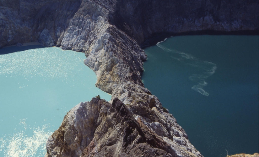 Unique tricolor lakes in the crater of the Kelimutu volcano Unique tricolor lakes in the crater of the Kelimutu volcano