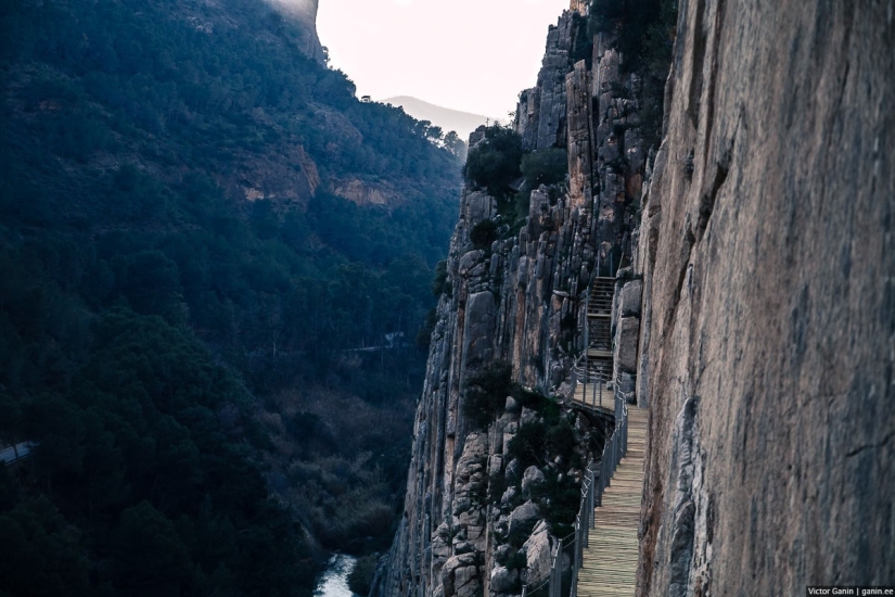 Uno de los senderos más peligrosos del mundo - Caminito del Rey Uno de los senderos más peligrosos del mundo - Caminito del Rey