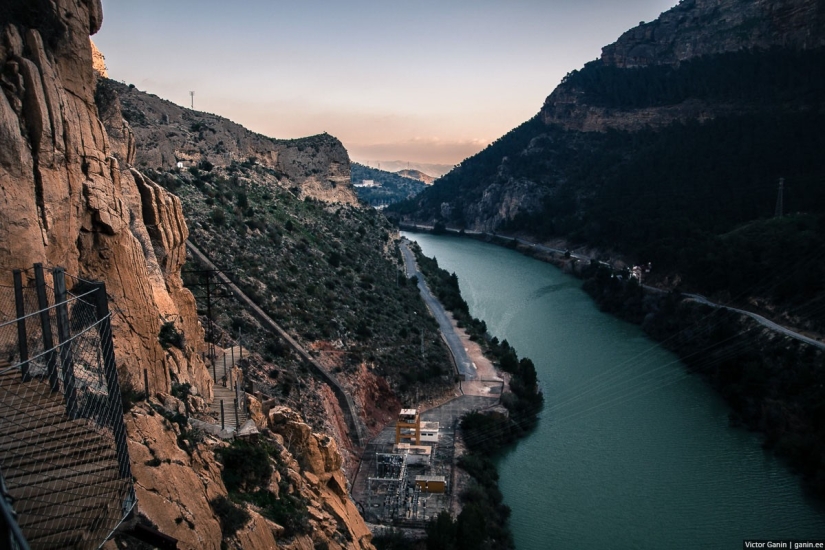 Uno de los senderos más peligrosos del mundo - Caminito del Rey Uno de los senderos más peligrosos del mundo - Caminito del Rey