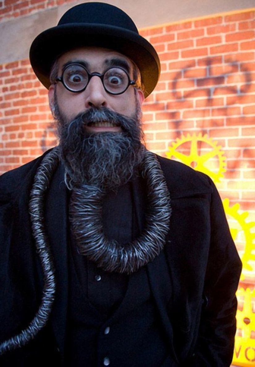 Unusual beards that are sure to make you draw attention Unusual beards that are sure to make you draw attention