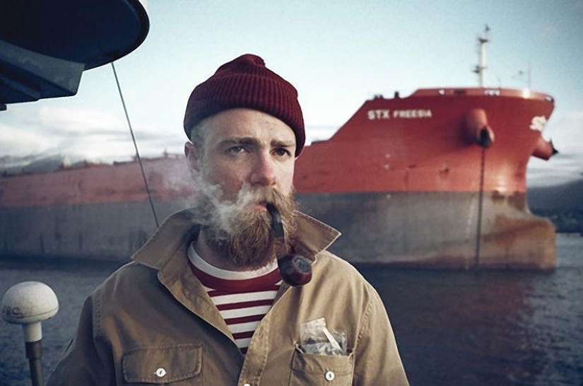Unusual beards that are sure to make you draw attention Unusual beards that are sure to make you draw attention