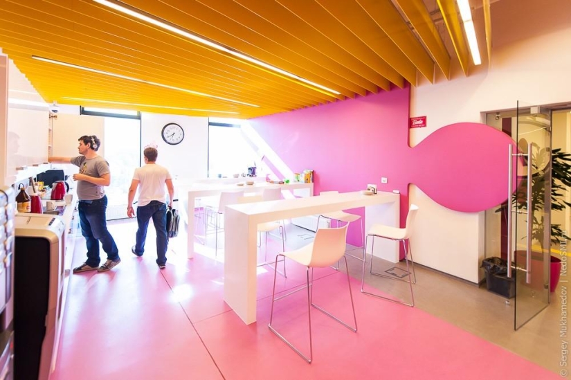 Unusual office: I want to work like this!