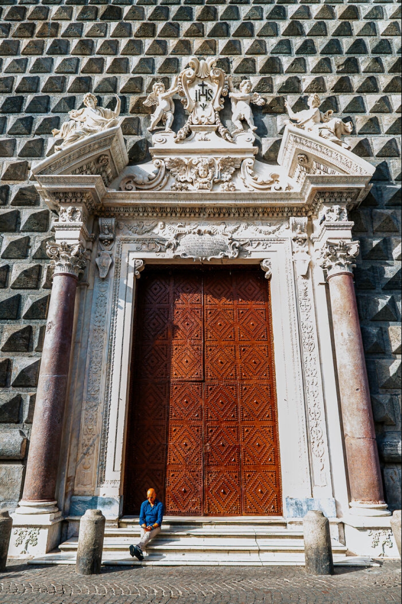 Viajé a Nápoles y aquí están las 20 mejores fotos que tomé allí Viajé a Nápoles y aquí están las 20 mejores fotos que tomé allí