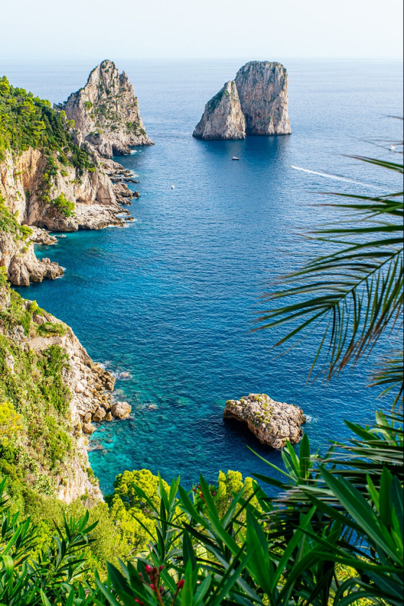 Viajé a Nápoles y aquí están las 20 mejores fotos que tomé allí Viajé a Nápoles y aquí están las 20 mejores fotos que tomé allí