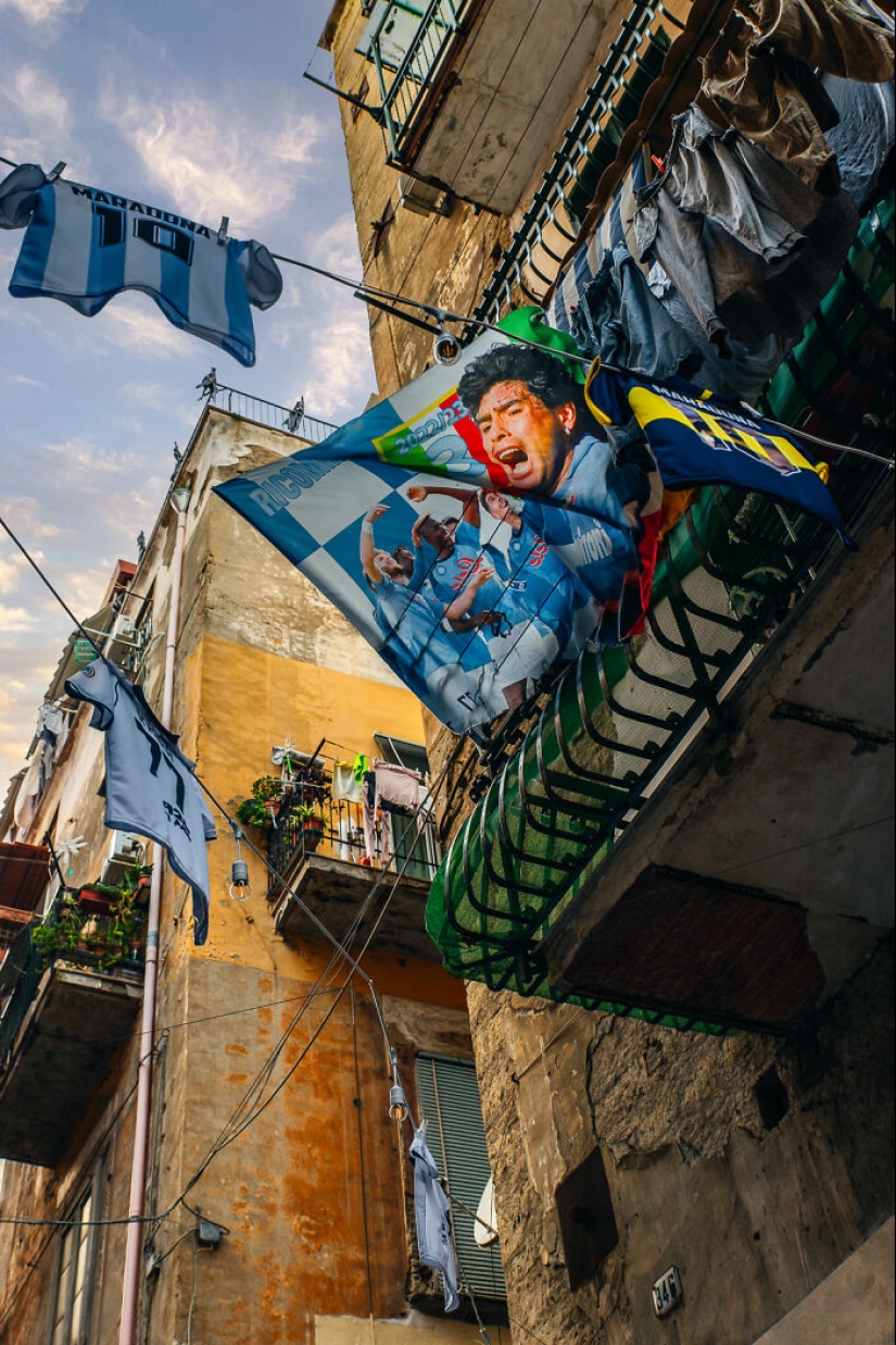 Viajé a Nápoles y aquí están las 20 mejores fotos que tomé allí Viajé a Nápoles y aquí están las 20 mejores fotos que tomé allí