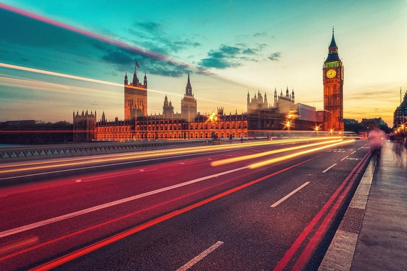 Viaje al corazón de la ciudad Viaje al corazón de la ciudad