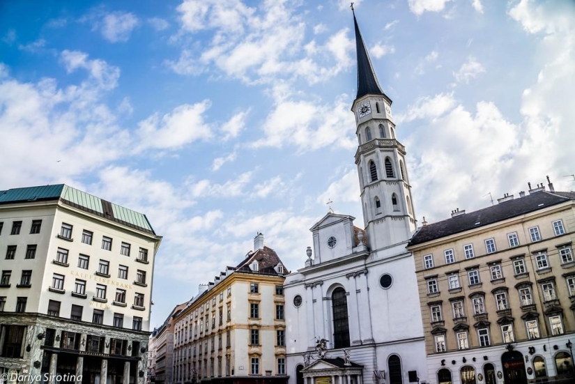 Vienna: Mandatory Program