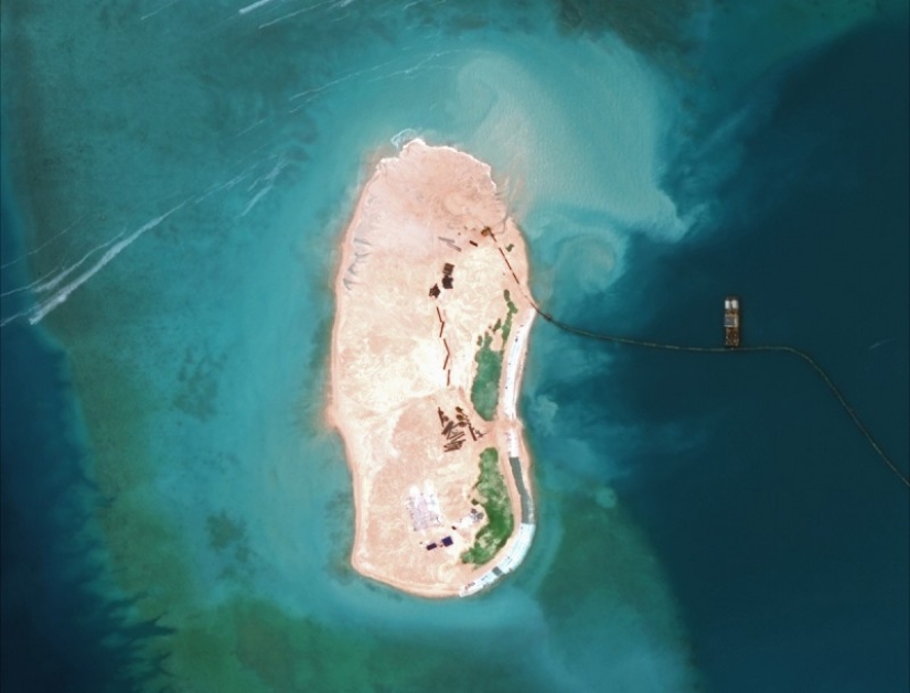 View from heaven: how the Chinese are building islands in the disputed territory