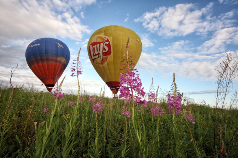 View from the basket: "Heavenly Fair of the Urals" in the Perm Region View from the basket: "Heavenly Fair of the Urals" in the Perm Region