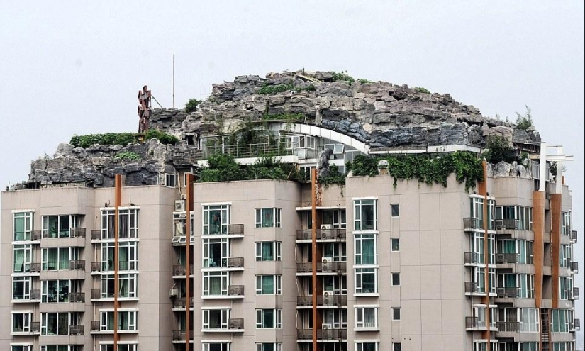 Villa de montaña en la azotea de un edificio de apartamentos