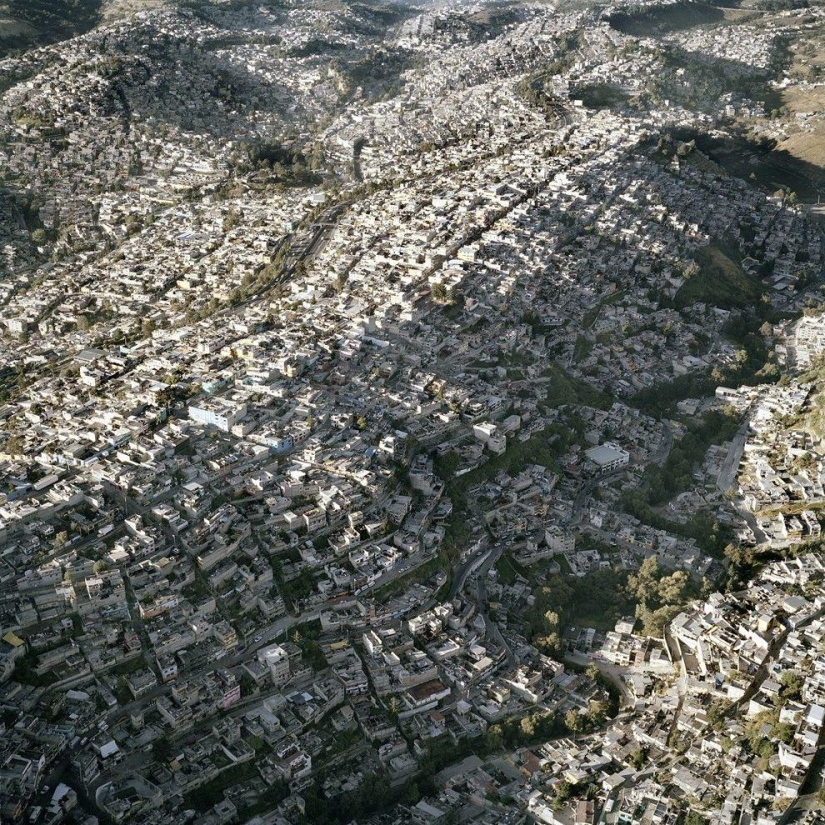 Vista aérea superpoblada de la Ciudad de México
