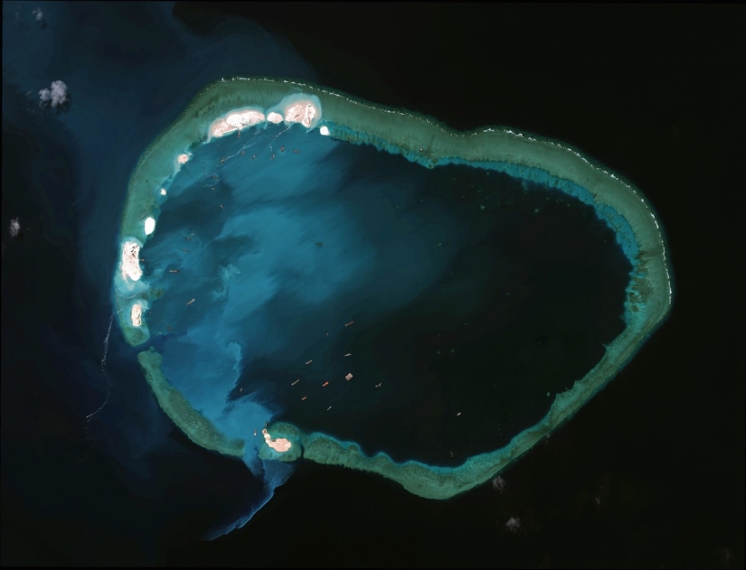 Vista desde el cielo: cómo los chinos están construyendo islas en el territorio en disputa Vista desde el cielo: cómo los chinos están construyendo islas en el territorio en disputa
