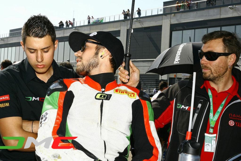 Vuelos tierra en la carrera del Mundo de Supersport en Aragón