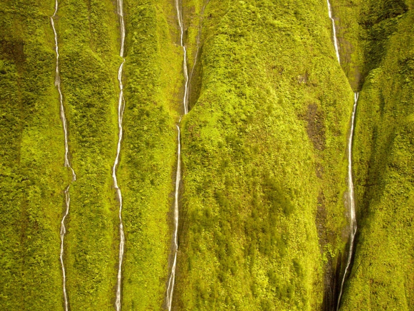 Wall of Tears: Honokohau Falls in Hawaii