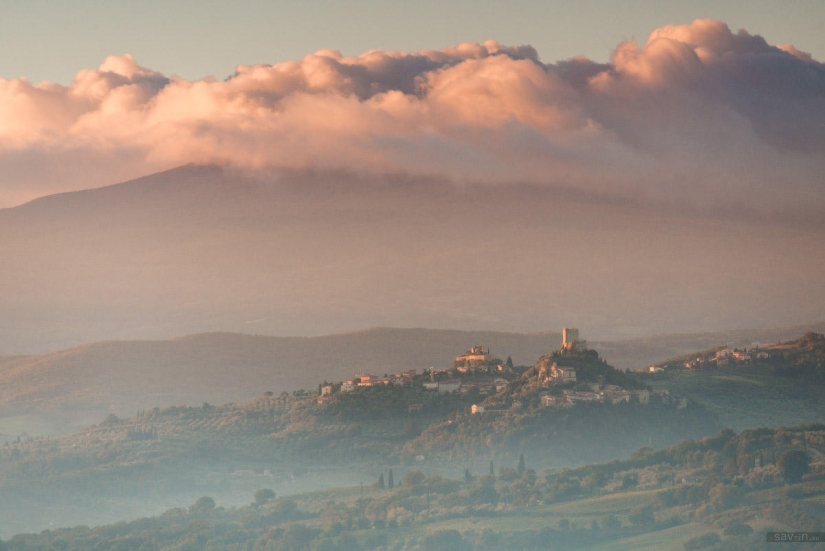 Warm autumn in Tuscany Warm autumn in Tuscany